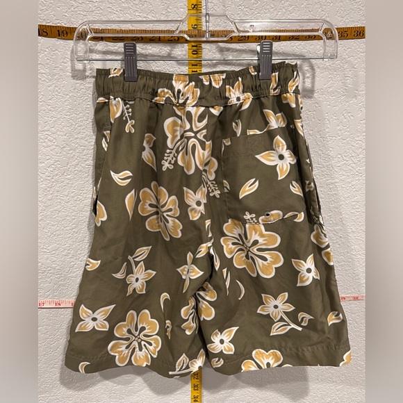 Boys Hawaiian swim trunks - Picture 4 of 5